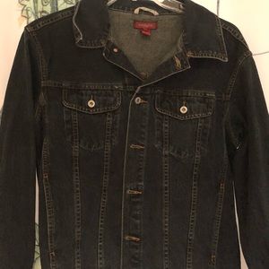 Women’s denim jacket.